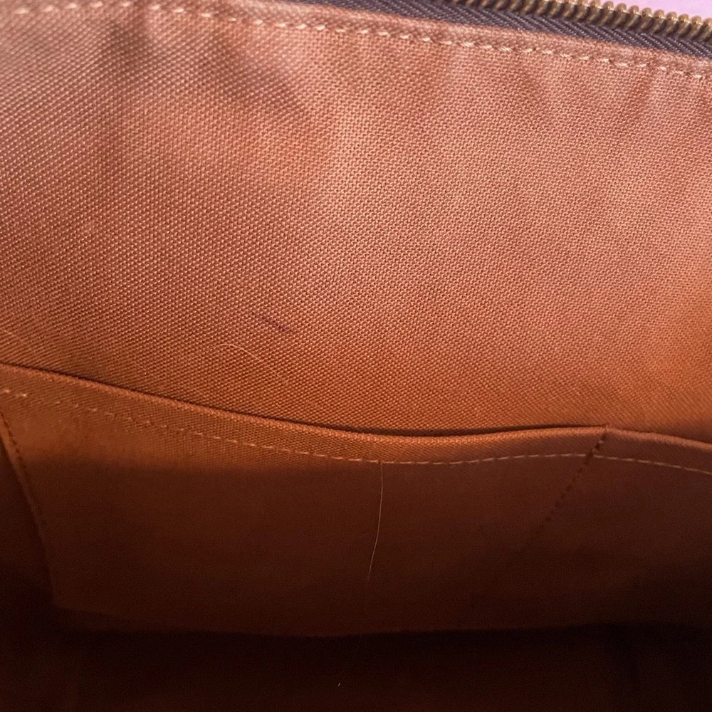 Fabulous authentic Louis Vuitton tote bought in Paris in 2014 dust bag/recipt - Picture 7 of 8